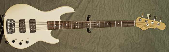 G&L L-2000 (Pearl White) **SOLD**