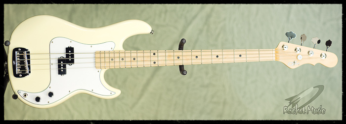 G&L (Vintage White, Empress) **SOLD**